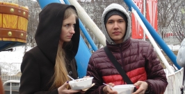 Эх вкусна солдатская каша Виталий Моряков MagadanMedia