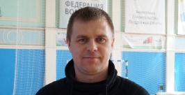 Главный судья соревнований Роман Бондарь Мария Золотарева, MagadanMedia