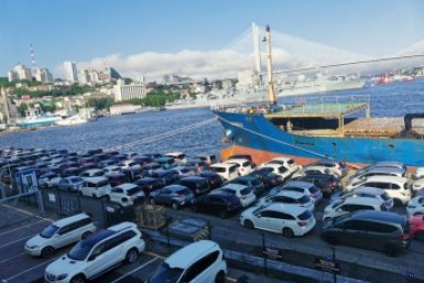 Автомобили в порту Владивосток (июль 2024 года) Олег Клименко, ИА PrimaMedia