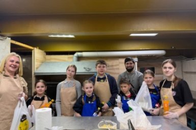 Секреты идеальной шаурмы раскрыли детям в Магадане ИА MagadanMedia