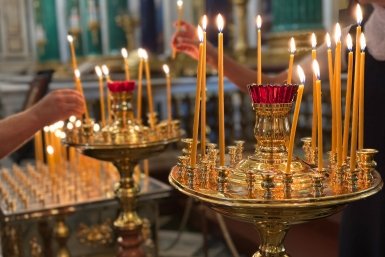 Исаакиевский собор, храм, церковь, православие, РПЦ, свеча, прихожане, верующие Александр Шепырев, ИА UssurMedia