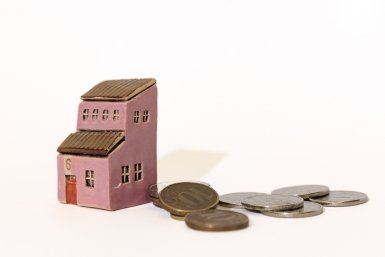 Маткапитал необходимо приравнять к стоимости квартиры для повышения рождаемости - эксперт