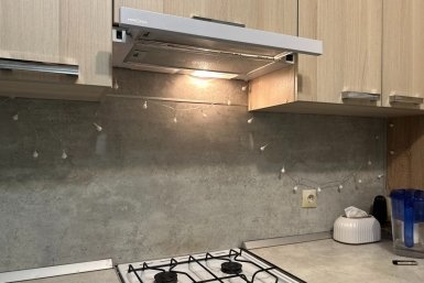 Вытяжка на кухне доведет до суда? Неожиданный поворот по ЖКХ для россиян в многоэтажках