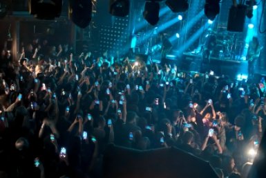 Сон — для слабаков: Алматы получает лицензию на круглосуточную жизнь