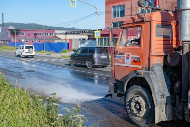 В Магадане продолжается благоустройство улично-дорожной сети Источник