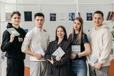 Студенты предоставлено Томским политехническим вузом