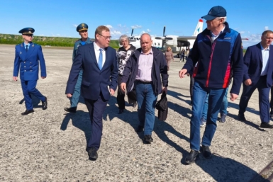 Губернатор Магаданской области Сергей Носов сегодня работает в Северо-Эвенском округе Источник