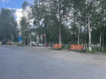 В поселке Сокол завершены  работы по установке объектов благоустройства Источник