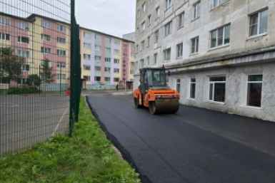 В Магадане городские службы продолжают благоустройство пресс-служба мэрии Магадана