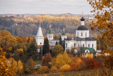Швейцарские пейзажи под боком у столицы: уютный городок влюбляет в себя каждого туриста