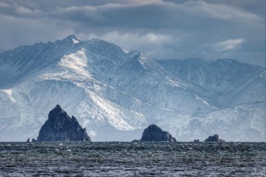 В Магадане в четверг днем умеренные осадки и до +3º С