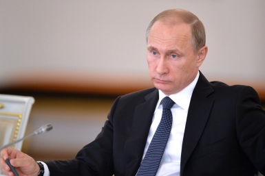 С Днем России поздравил колымчан Президент страны Владимир Путин Пресс-служба Кремля