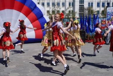 Танцевальный коллектив &quotСозвездие&quot Мария Золотарева, MagadanMedia