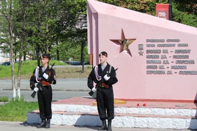 Партийцы почтили минутой молчания тех, кто не вернулся с Великой Отечественной войны Пресс-служба Магаданского ОК КПРФ