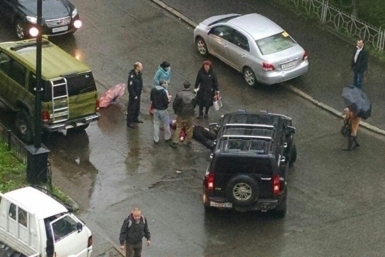 Попавшая в Магадане под колеса Hummer женщина спустя двое суток скончалась в больнице Фото из социальных сетей
