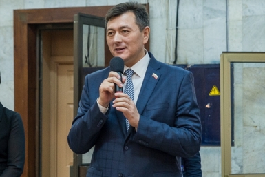 Глава Магадана сохранил позицию в ежемесячном рейтинге Медиалогии Александр Крылов, MagadanMedia