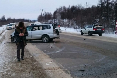 В лобовом столкновении автомобилей пострадали два магаданца Из социальных сетей