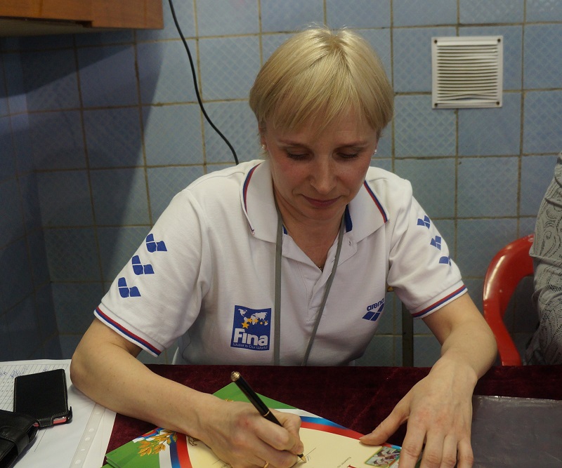 Главный секретарь соревнований Светлана Калугина, Фото с места события собственное