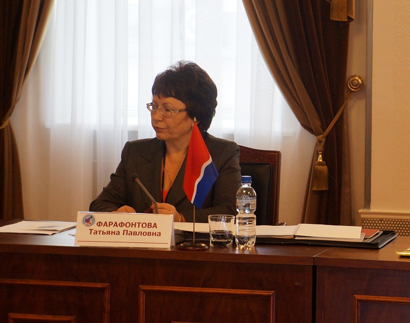 Председатель комитета Законодательного собрания Амурской области Татьяна Фарафонтова, Фото с места события собственное