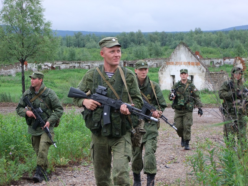 Осмотр развалин, Фото с места события собственное