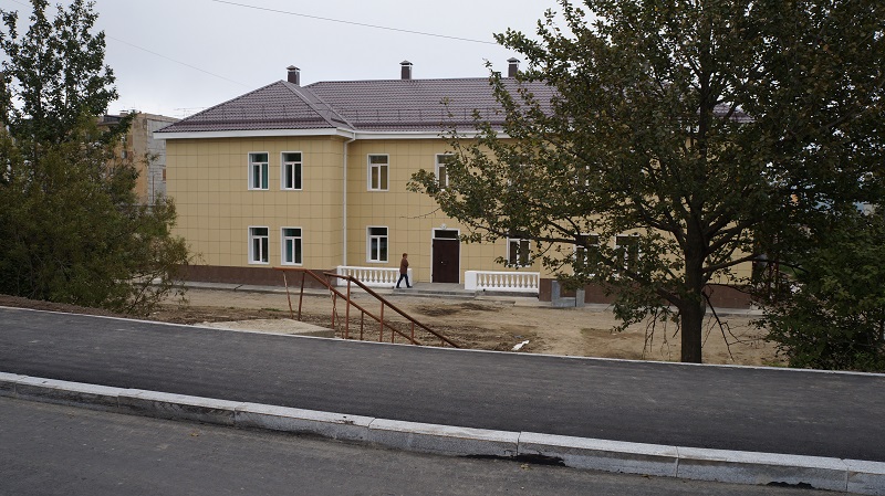 Также правительственная комиссия побывала на улице Скуридина, Фото с места события собственное