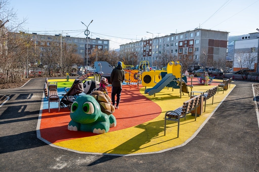 Тематическое фото Мэрия Магадана