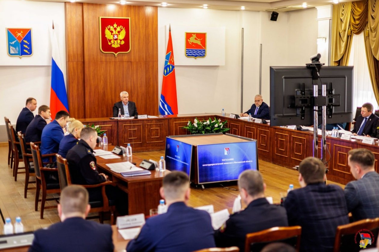 Тематическое фото Правительство Магаданской области