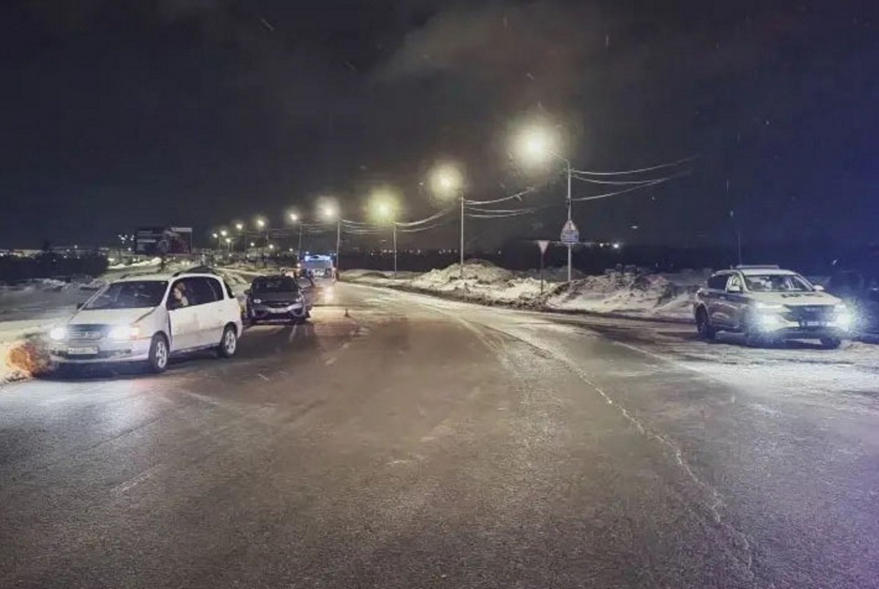 С места происшествия Госавтоинспекция УМВД России по Магаданской области