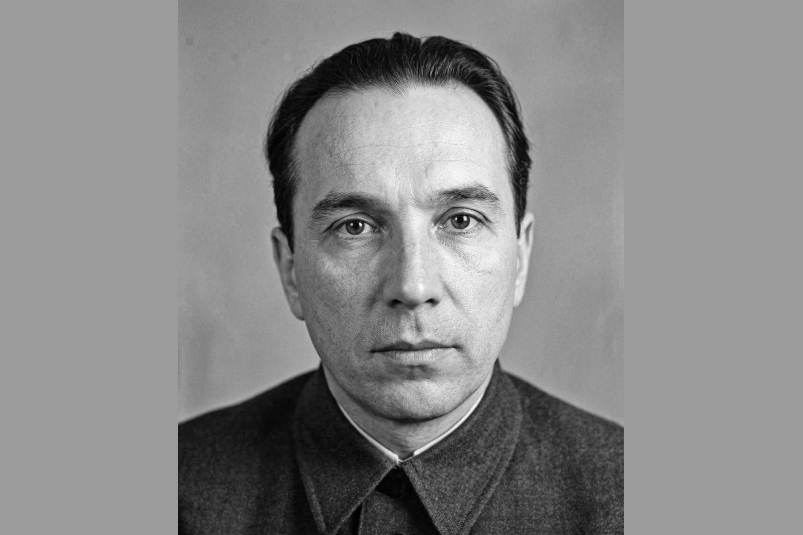 Начальник прииска имени Третьей пятилетки Левашов. 1942 год из газеты &quotМеталл Родине&quot