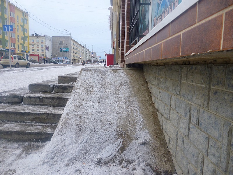 Пандусы для людей с ограниченными возможностями, Фото с места события из других источников