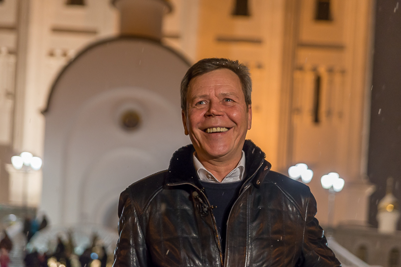 Мэр Магадана Сергей Абрамов поздравил горожан с Рождеством Христовым, Фото с места события собственное