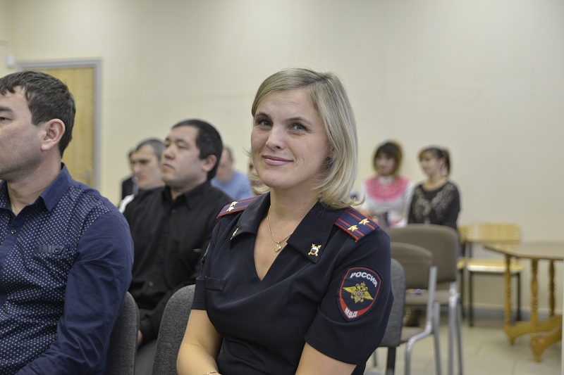 Елена Додонова, заместитель начальника ОФМС России по Магаданской области, Фото с места события собственное