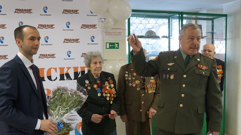 Награждение ветеранов, Фото с места события собственное