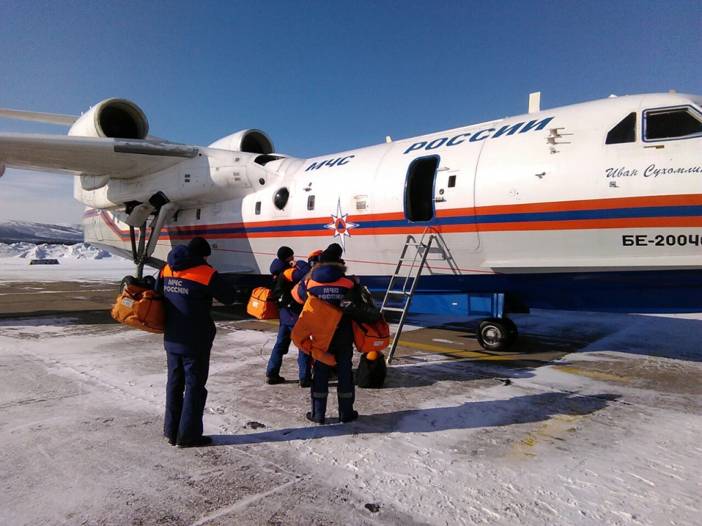 Поисковые работы на месте крушения БАТМ "Дальний Восток" результата пока не принесли, Фото с места события из других источников