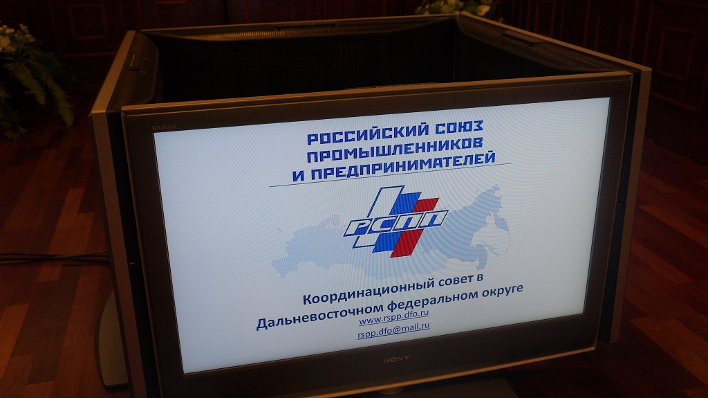 Мы можем решить многие трудности, несмотря на то, что мы общественники – Сергей Смоленцев