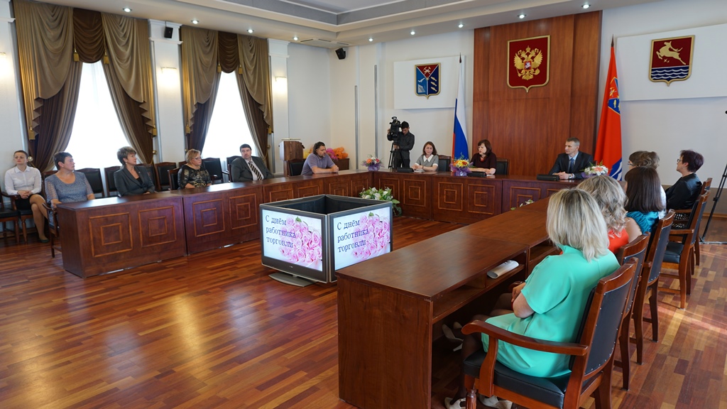 Лучших предпринимателей Колымы наградили в областном правительстве