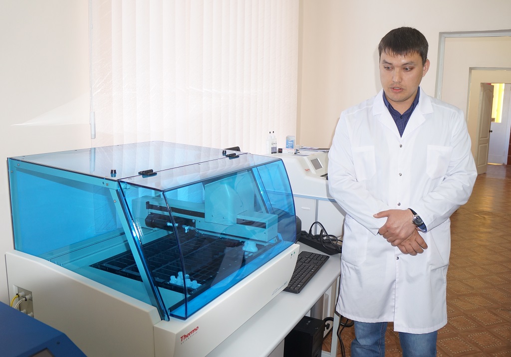 Камера, в которой биопсийный материал подвергается шоковой заморозке