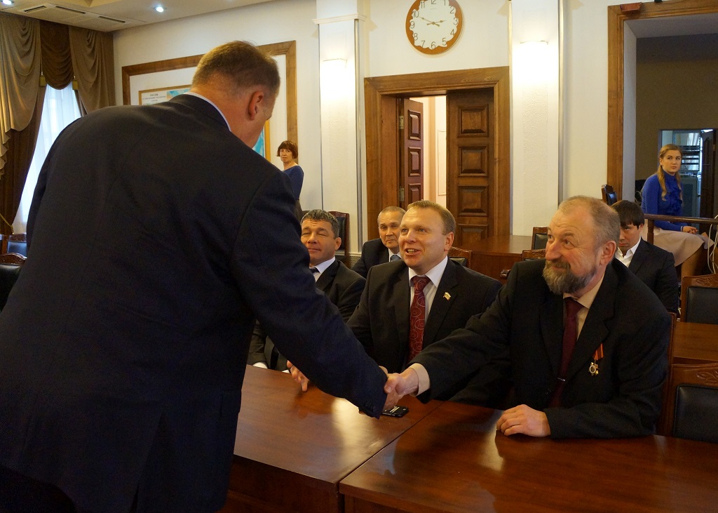 Депутаты областной Думы