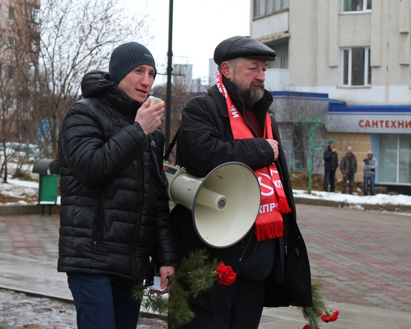 День рождения Комсомола отметили магаданские коммунисты