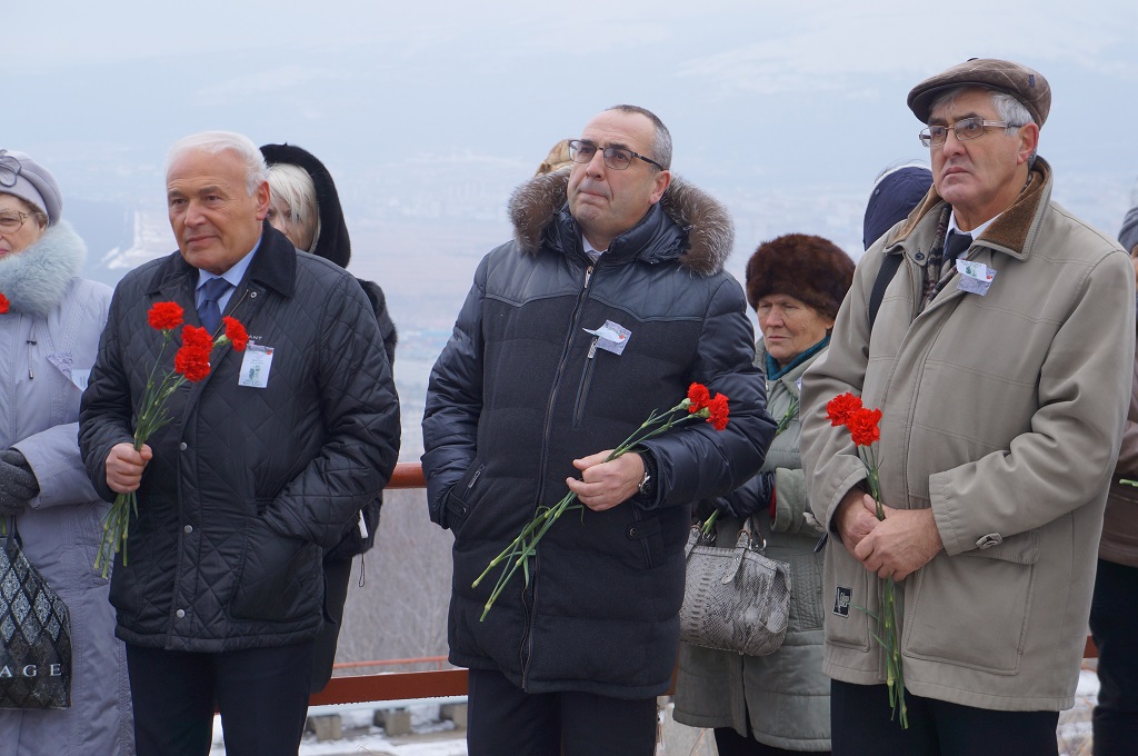 Первые лица Колымы и города