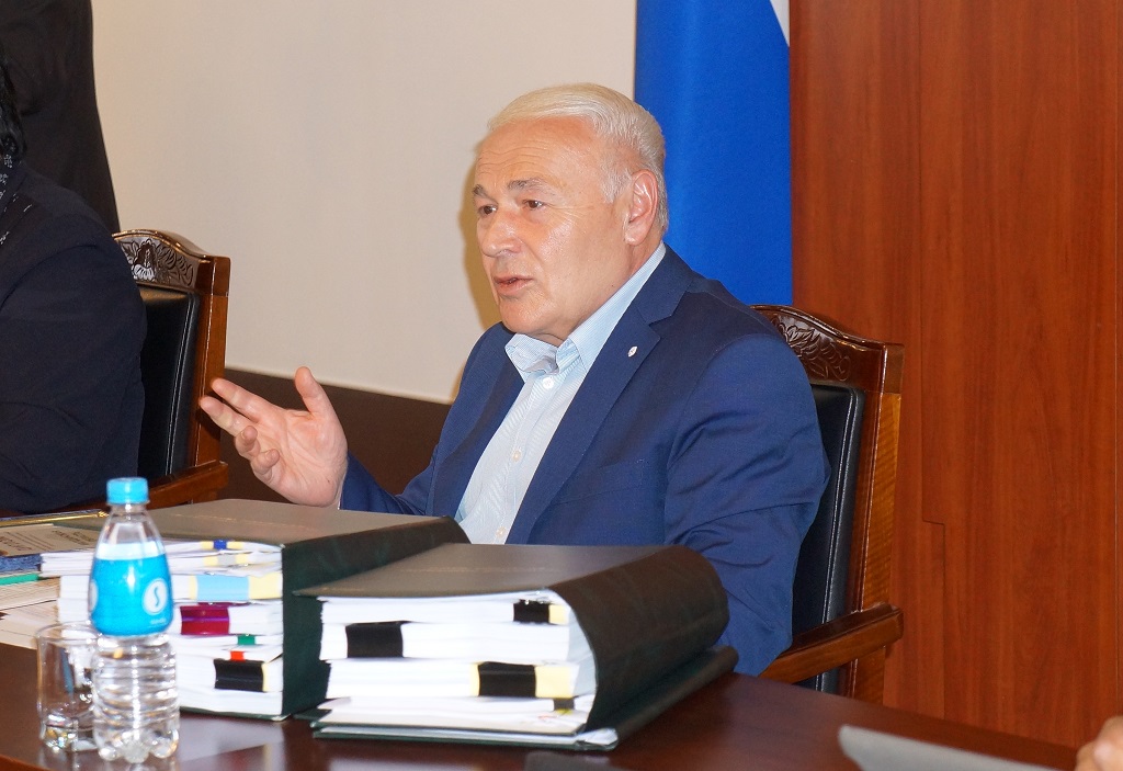 Губернатор Колымы Владимир Печеный