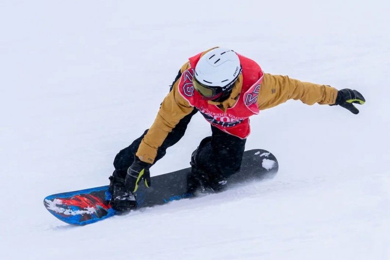 Соревнования по керлингу и сноуборду в Магадане пройдут на "Снегорке" в выходные