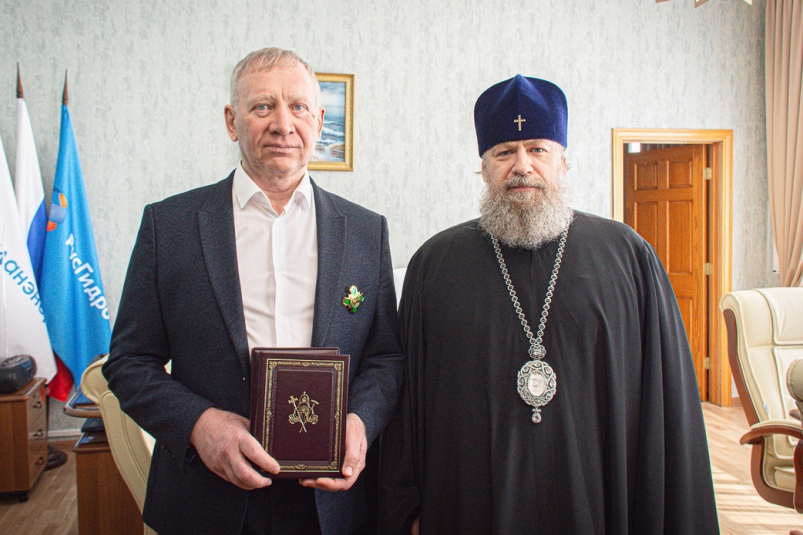 Депутат Магаданской области получил высокую награду Русской Православной Церкви
