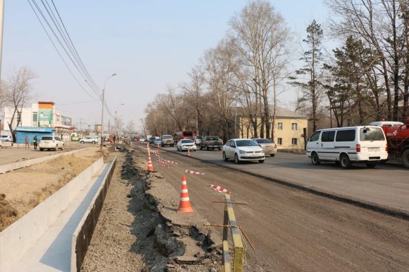 Большой ремонт начался на проспекте 60-летия Октября в Хабаровске