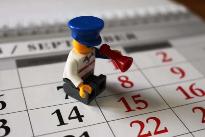 9 июня в календаре: День работников легкой промышленности