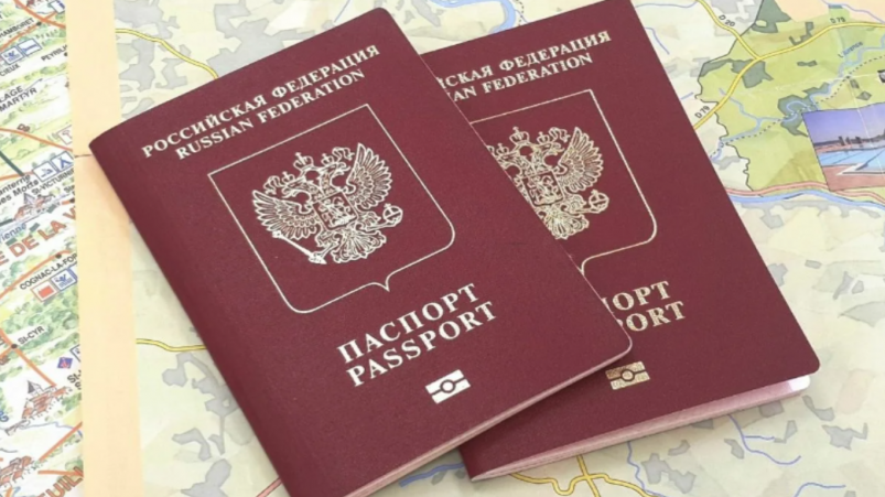 С 1 июля для россиян подорожают загранпаспорта на 10 лет