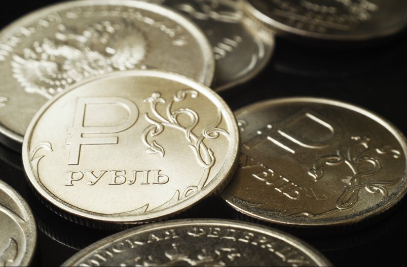 Российское правительство всерьез взялось за валюту