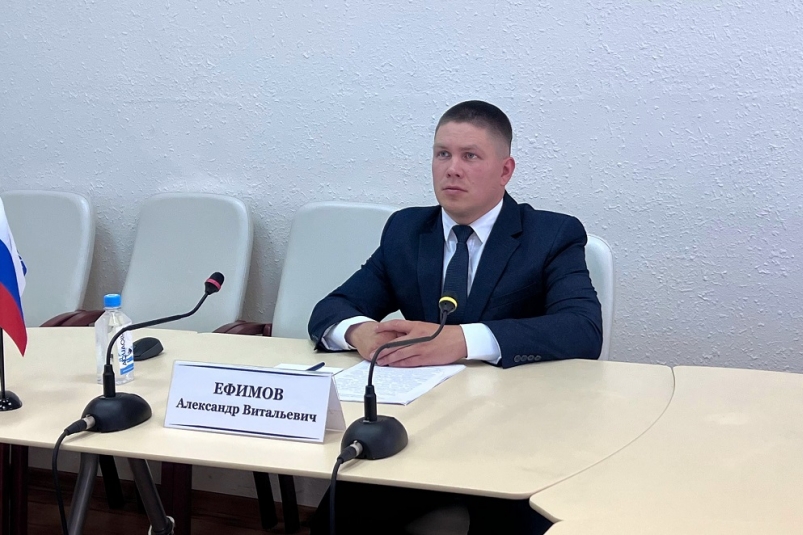 Александр Ефимов поделился с коллегами из регионов опытом работы Совета молодых депутатов при Магаданской областной Думе