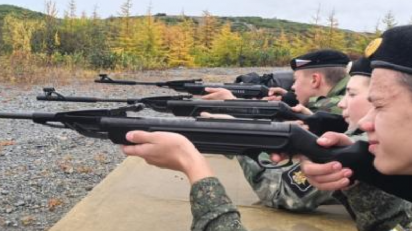 В Магадане прошла открытая городская военно-спортивная игра 