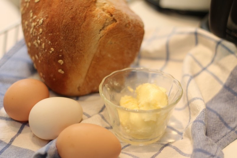 Беру хлеб, яйцо - и готовлю вкусный сэндвич на завтрак: На стол подаю через 6 минут